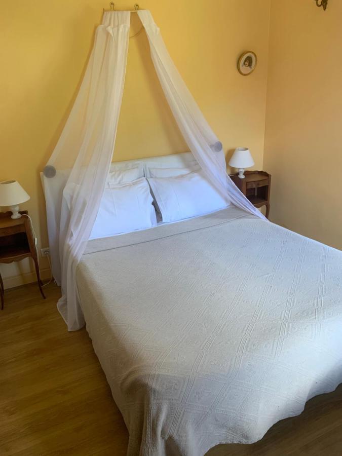 Chambres D'Hotes Maison Redon Tour-de-Faure Luaran gambar