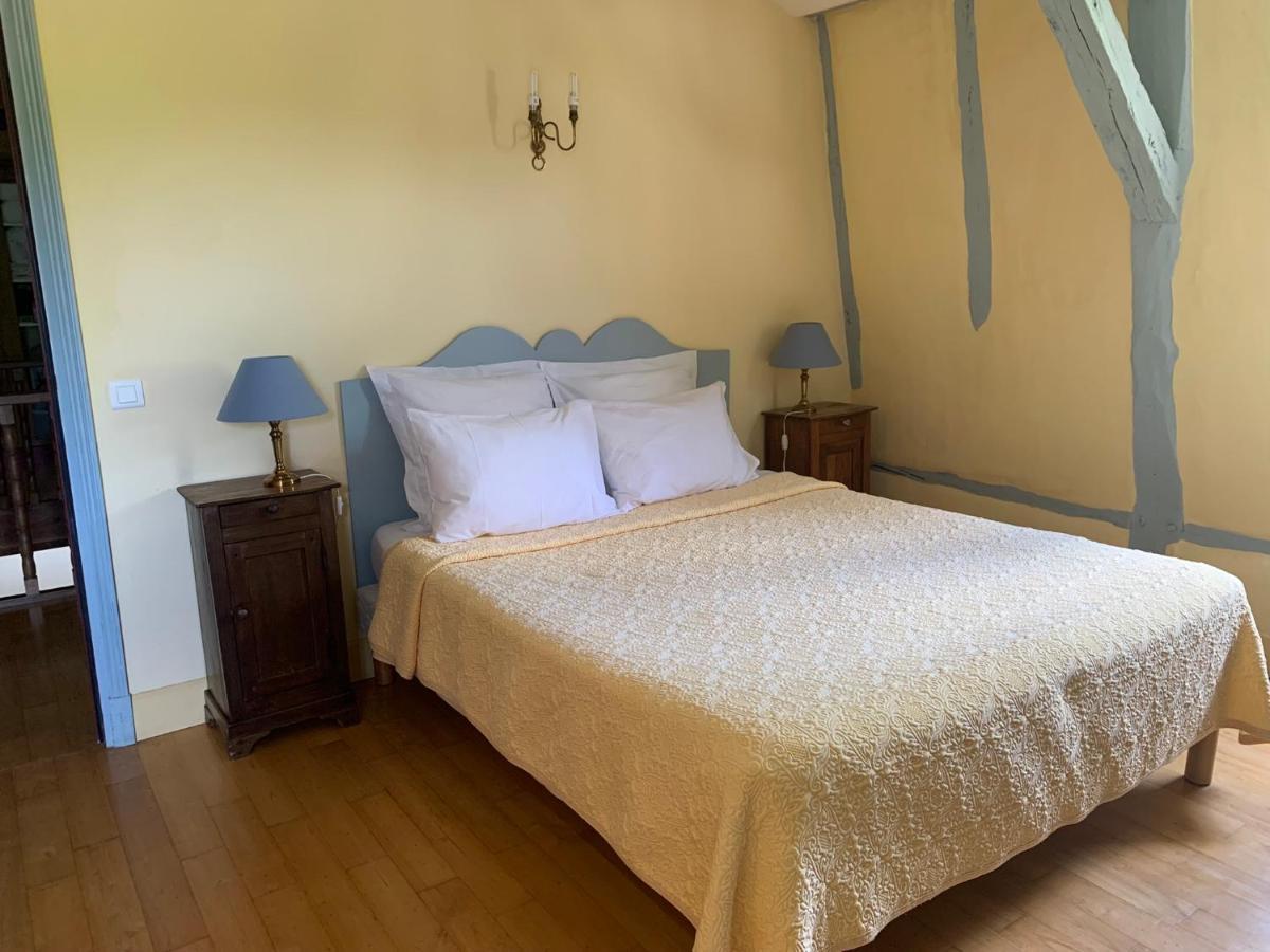 Chambres D'Hotes Maison Redon Tour-de-Faure Luaran gambar